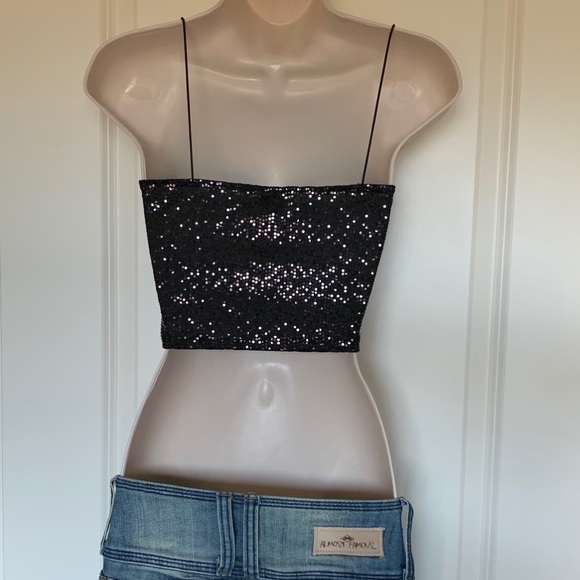 NWT Black Shiny Low Cut Busty Crop Metallic Hologram Festival Tank Top - Picture 6 of 12